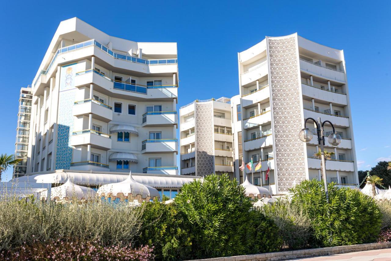 Luxor E Cairo The Beach Resort Lido di Jesolo Exterior photo