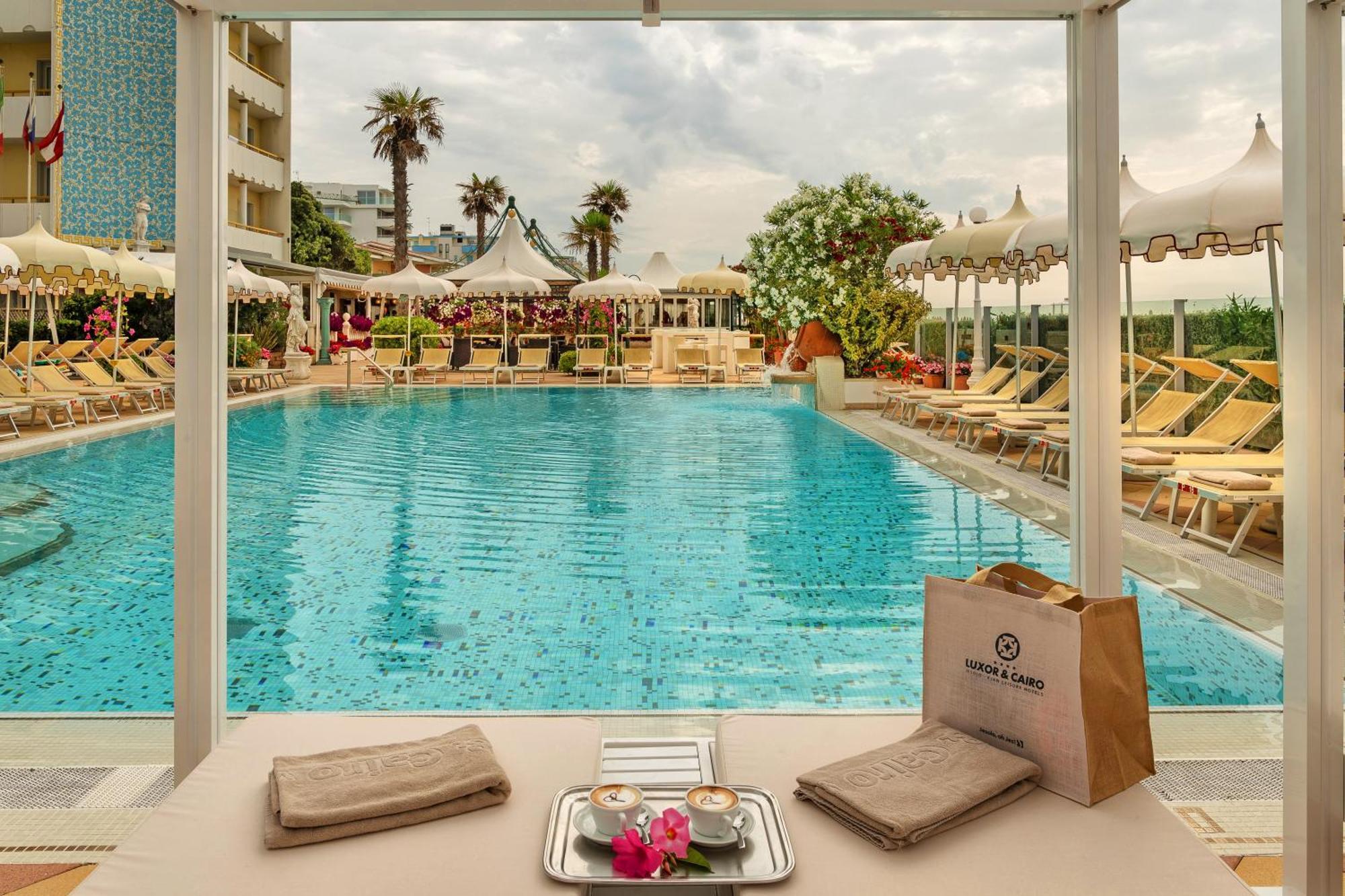 Luxor E Cairo The Beach Resort Lido di Jesolo Exterior photo